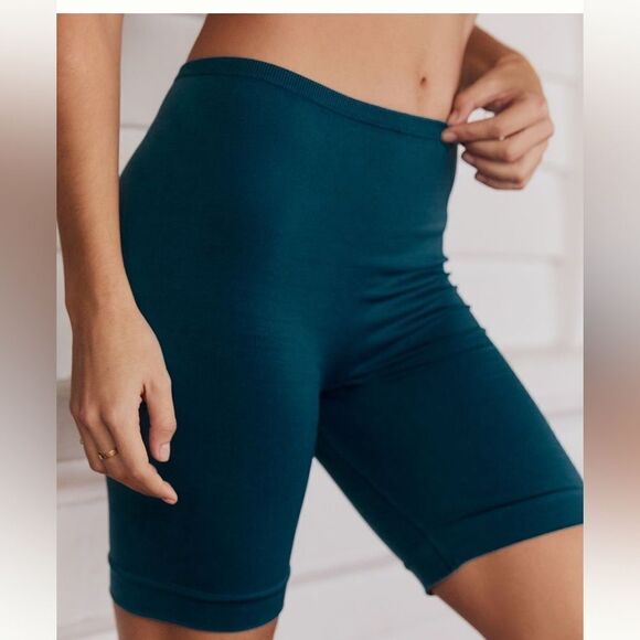 The Renna Seamless Support Shorts by Anthropologie - Picture 1 of 3